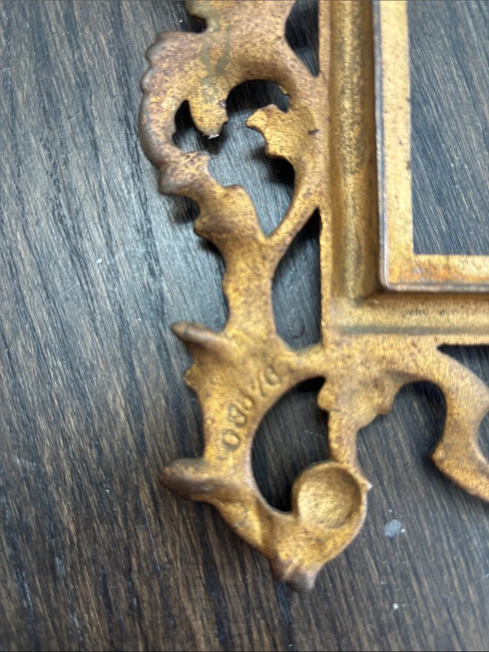 Vintage brass/gold tone table frame,ornate design,no glass, 12x8.5”,5x7” photo
